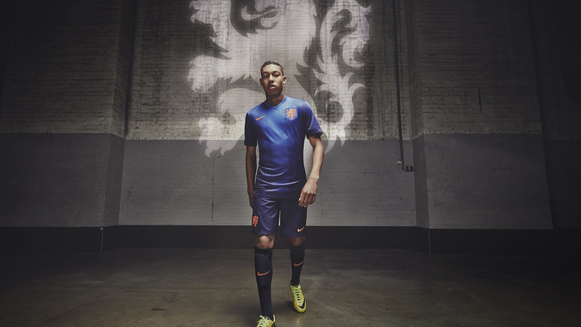 《直播平台新功能上线:提升观赛体验》,直播看比赛的平台